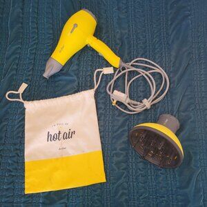 Drybar baby Buttercup travel hair dryer